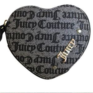 NWT Juicy Couture Gothic StatusHeart to Heart Coin Purse Wristlet
